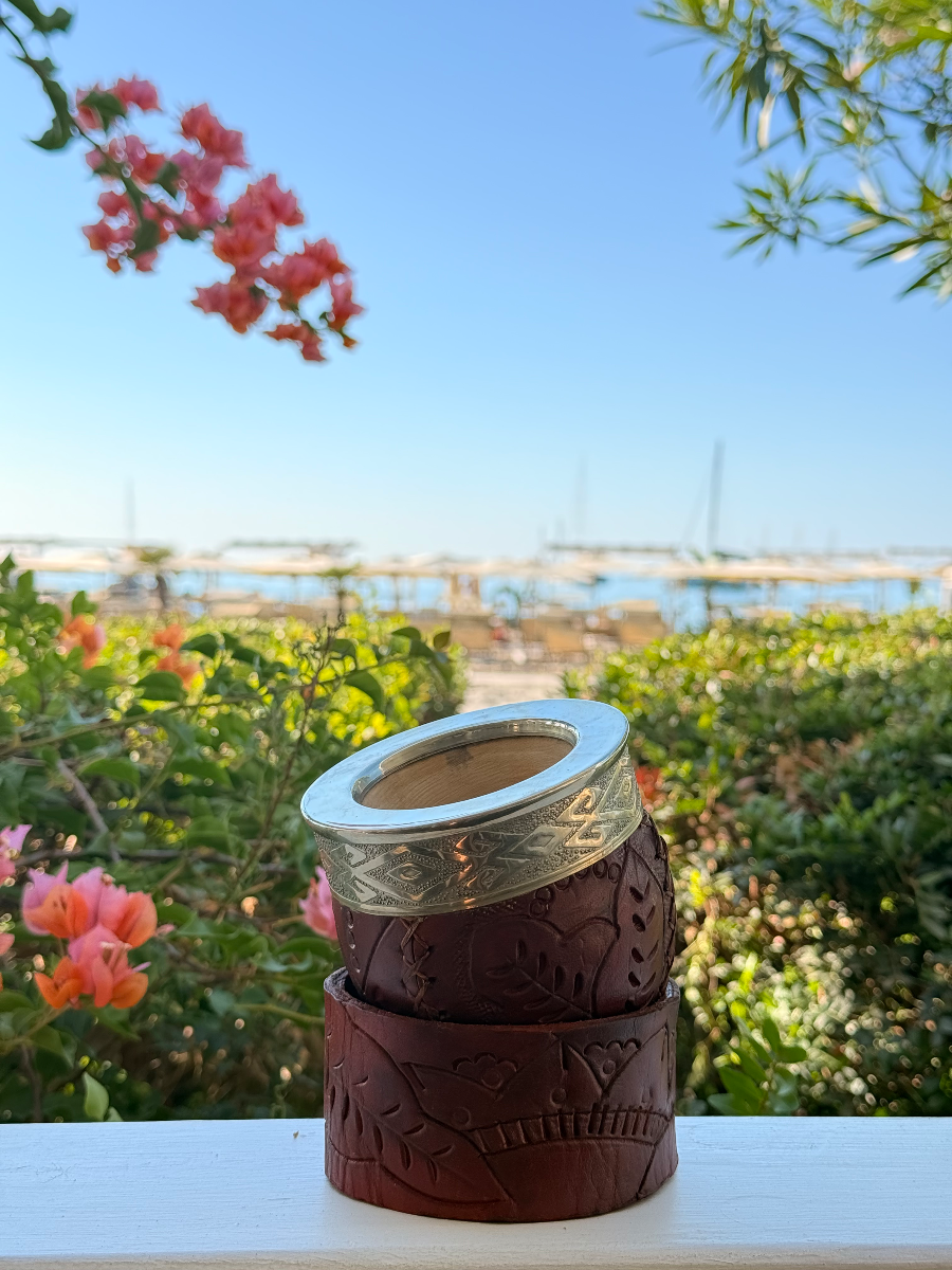 Mate Criollo con Cuero Repujado